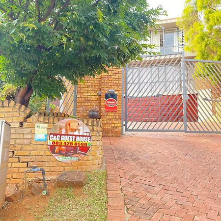C And C Guest House/ Bed And Breakfast Pretoria Exterior photo